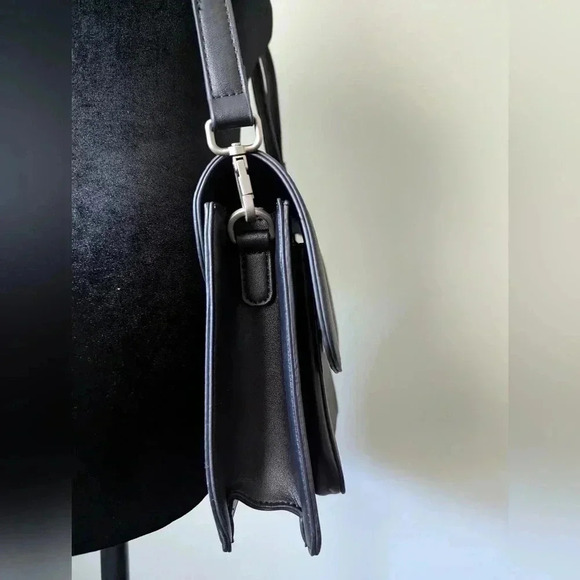 Pixie Mood Structured Zoe Crossbody Purse - Picture 4 of 6